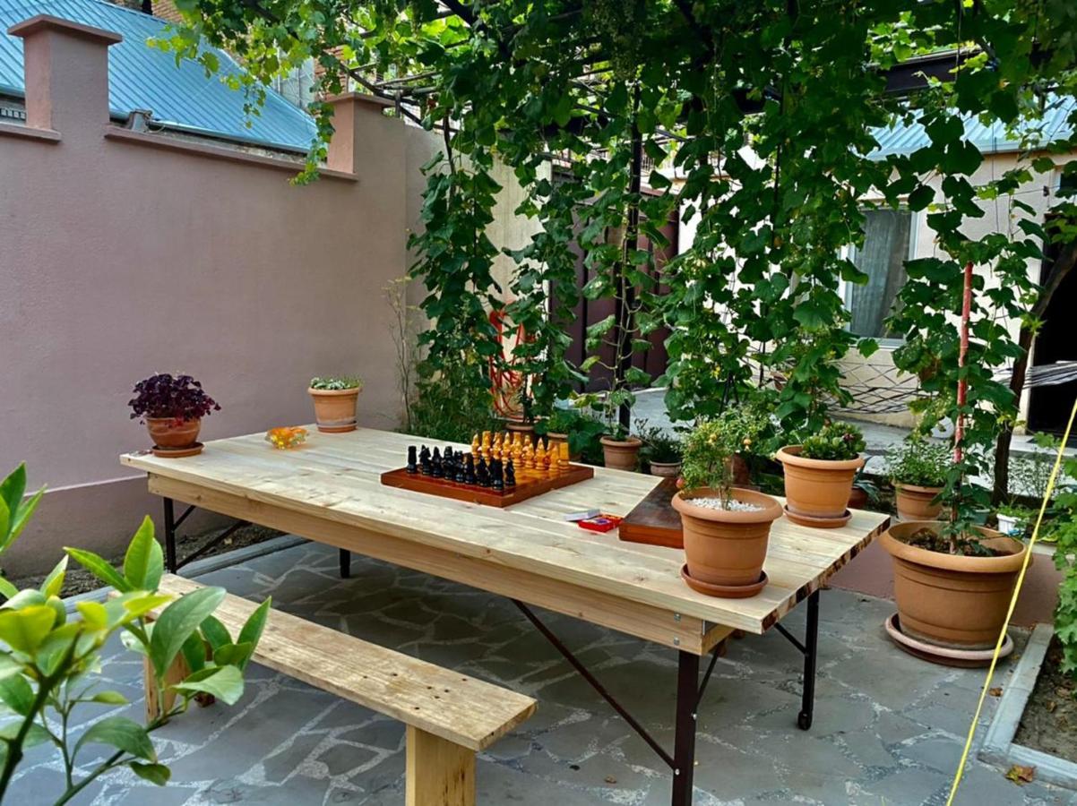Guest House - Avlabari Tbilisi Exterior foto