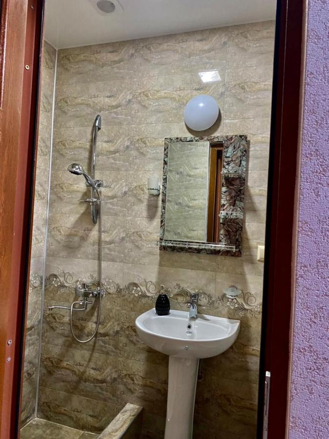 Guest House - Avlabari Tbilisi Exterior foto